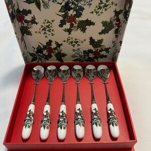 The Holly and the Ivy - 6 Teaspoons